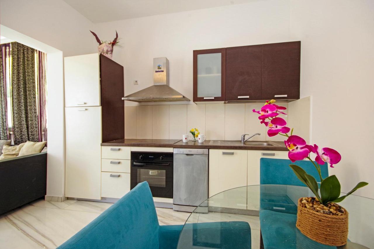 Apartment House สปลิท ภายนอก รูปภาพ