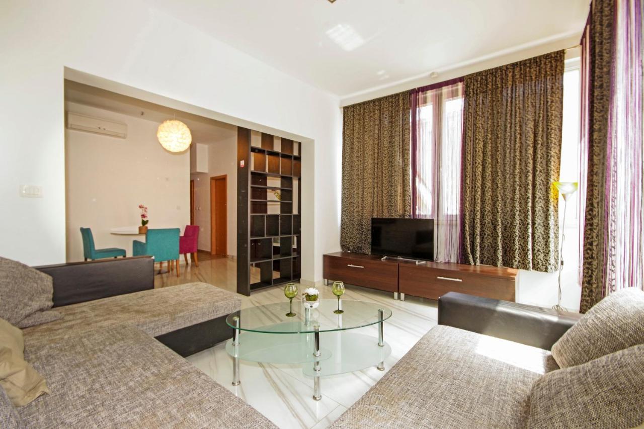 Apartment House สปลิท ภายนอก รูปภาพ