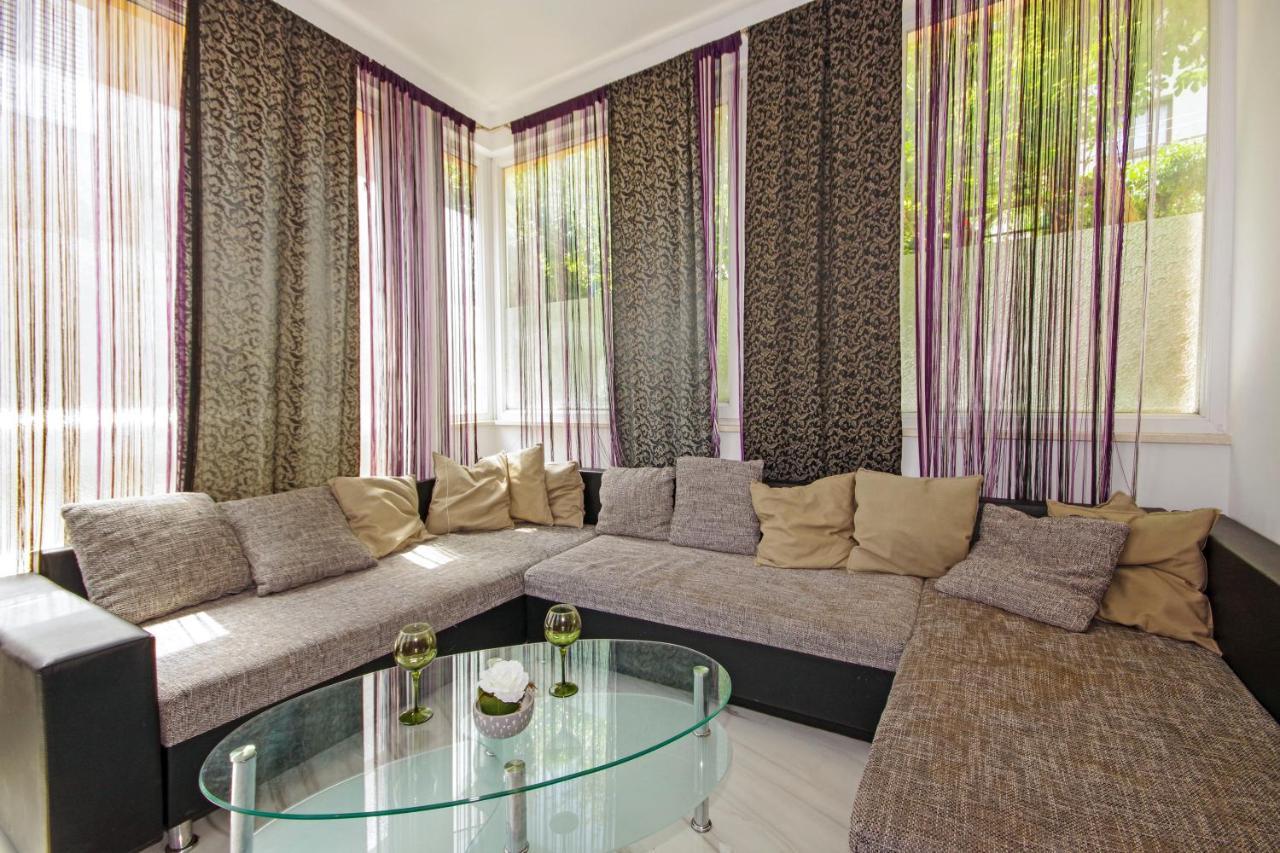 Apartment House สปลิท ภายนอก รูปภาพ