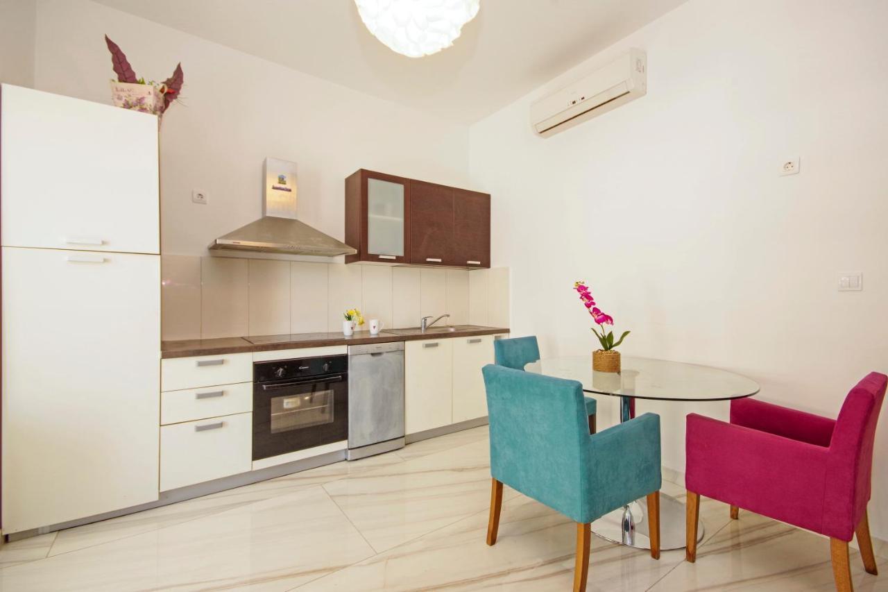 Apartment House สปลิท ภายนอก รูปภาพ