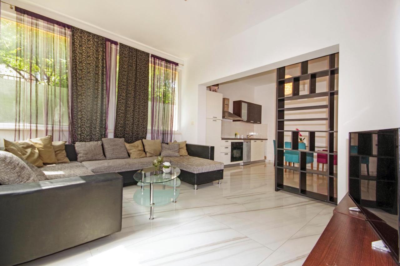 Apartment House สปลิท ภายนอก รูปภาพ