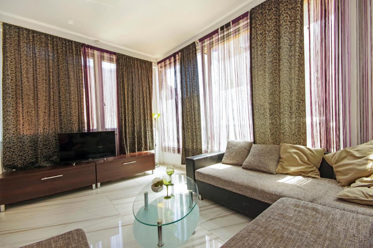 Apartment House สปลิท ภายนอก รูปภาพ