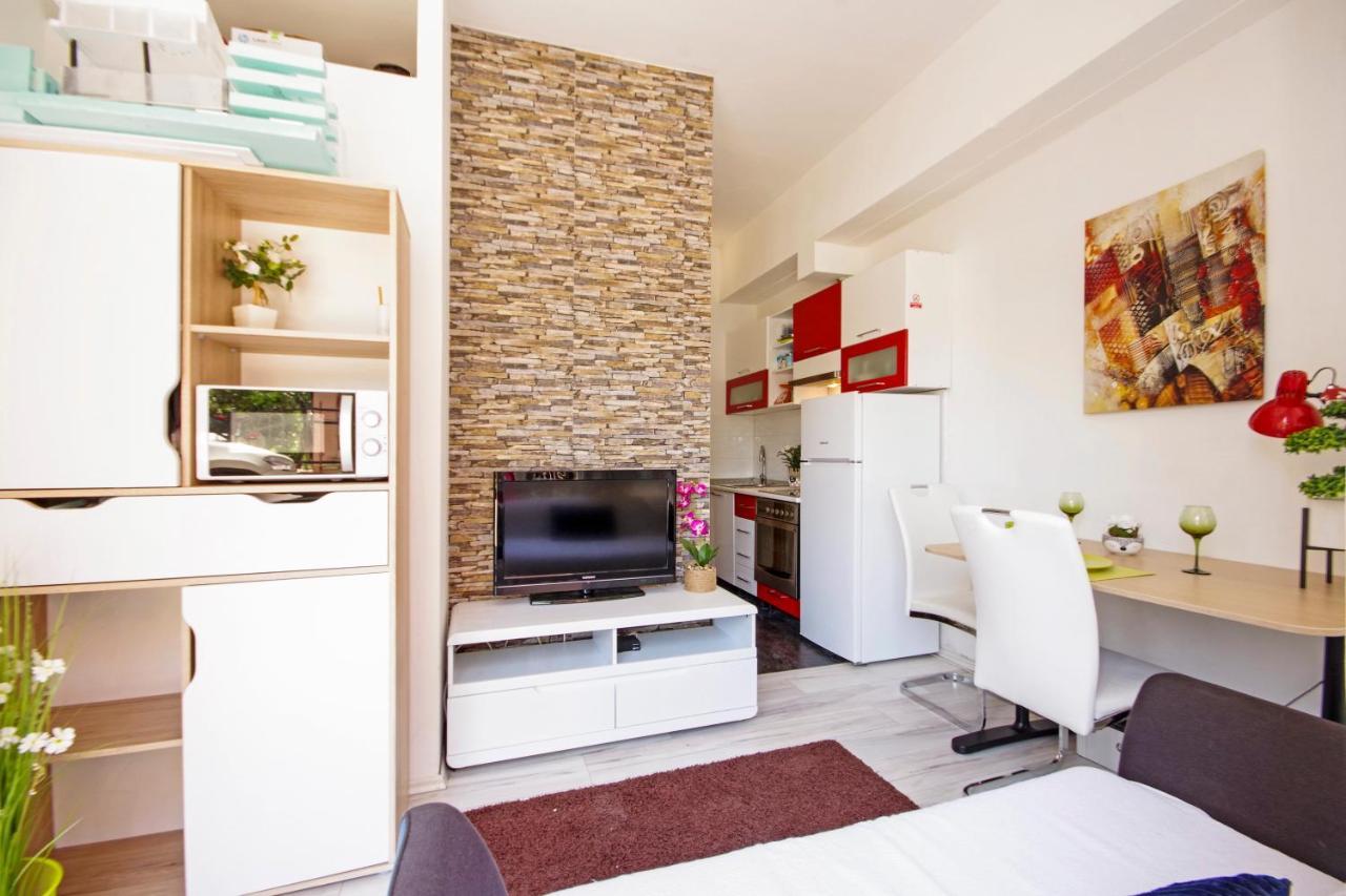 Apartment House สปลิท ภายนอก รูปภาพ